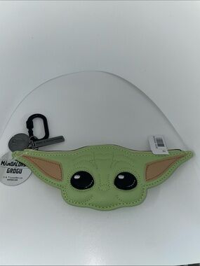 Bath & Body Works limited edition Grogu Coin Purse